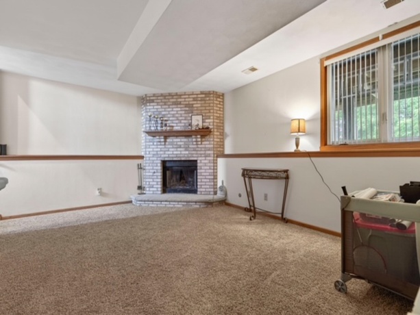 11202 Downing, ROSCOE, Illinois 61073, 3 Bedrooms Bedrooms, ,2 BathroomsBathrooms,House,For Sale,Downing,202603522