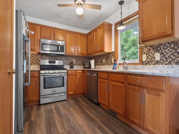 11202 Downing, ROSCOE, Illinois 61073, 3 Bedrooms Bedrooms, ,2 BathroomsBathrooms,House,For Sale,Downing,202603522