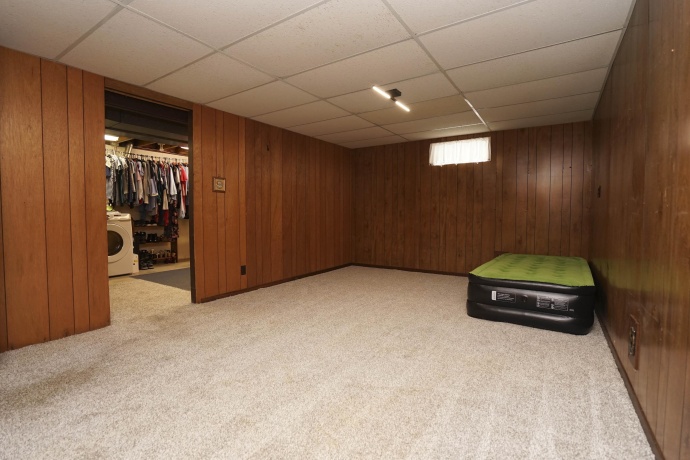 2404 Winnetka, ROCKFORD, Illinois 61108, 3 Bedrooms Bedrooms, ,1 BathroomBathrooms,House,For Sale,Winnetka,202603523