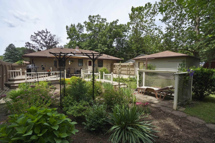 2404 Winnetka, ROCKFORD, Illinois 61108, 3 Bedrooms Bedrooms, ,1 BathroomBathrooms,House,For Sale,Winnetka,202603523