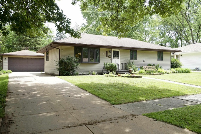 2404 Winnetka, ROCKFORD, Illinois 61108, 3 Bedrooms Bedrooms, ,1 BathroomBathrooms,House,For Sale,Winnetka,202603523