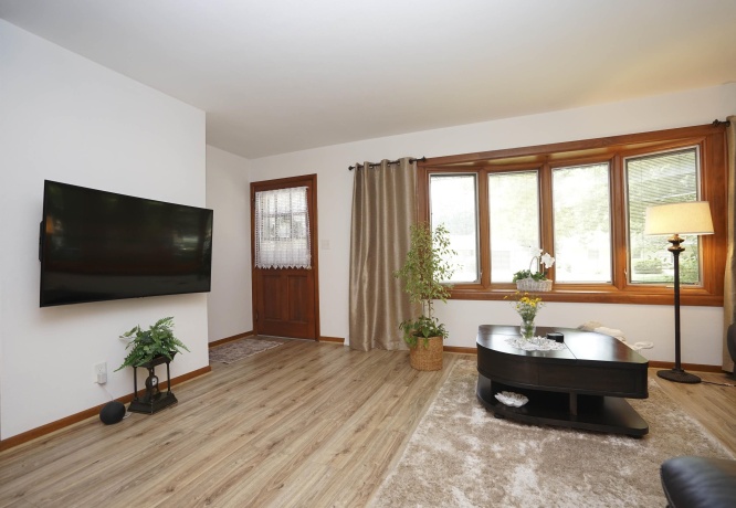 2404 Winnetka, ROCKFORD, Illinois 61108, 3 Bedrooms Bedrooms, ,1 BathroomBathrooms,House,For Sale,Winnetka,202603523