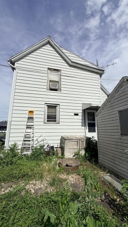 4 MULBERRY, MOUNT MORRIS, Illinois 61054, 3 Bedrooms Bedrooms, ,1 BathroomBathrooms,House,For Sale,MULBERRY,202603525