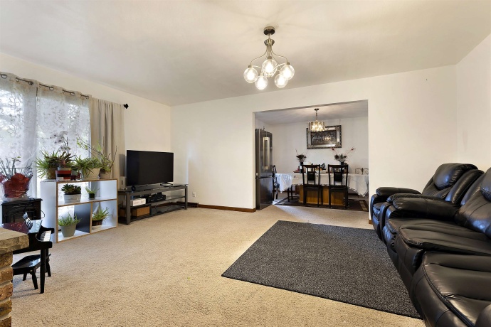 7610 Mill, ROCKFORD, Illinois 61108, 3 Bedrooms Bedrooms, ,2 BathroomsBathrooms,House,For Sale,Mill,202603526