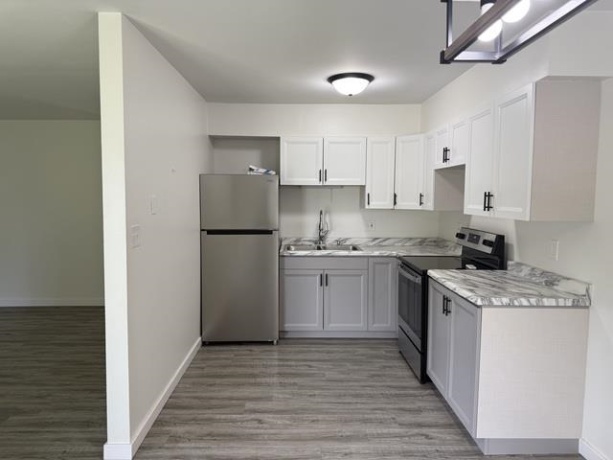 106 3rd Ave, MENDOTA, Illinois 61342, 2 Bedrooms Bedrooms, ,1 BathroomBathrooms,House,For Sale,3rd Ave,202603527