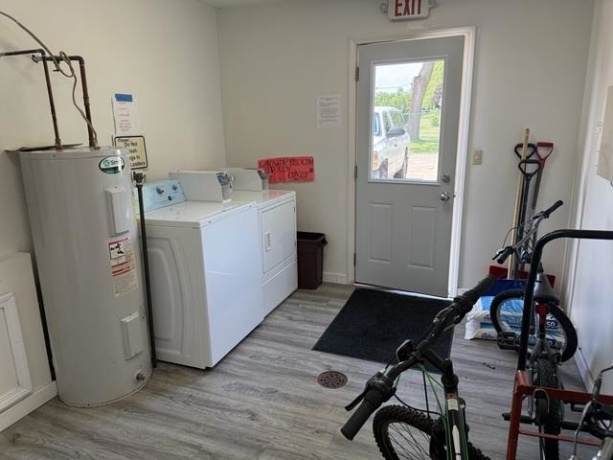 106 3rd Ave, MENDOTA, Illinois 61342, 2 Bedrooms Bedrooms, ,1 BathroomBathrooms,House,For Sale,3rd Ave,202603527