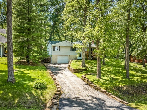 1996 Baintree, LAKE SUMMERSET, Illinois 61019, 3 Bedrooms Bedrooms, ,1 BathroomBathrooms,House,For Sale,Baintree,202603528