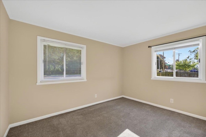 3735 Highcrest, ROCKFORD, Illinois 61107, 3 Bedrooms Bedrooms, ,1 BathroomBathrooms,House,For Sale,Highcrest,202603529
