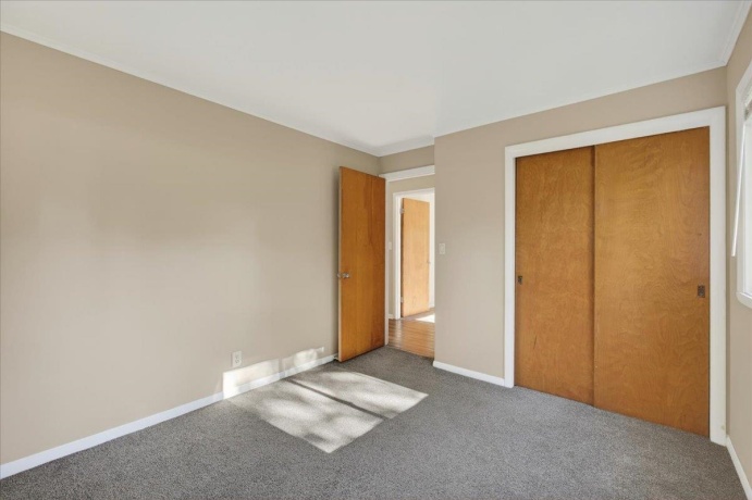 3735 Highcrest, ROCKFORD, Illinois 61107, 3 Bedrooms Bedrooms, ,1 BathroomBathrooms,House,For Sale,Highcrest,202603529