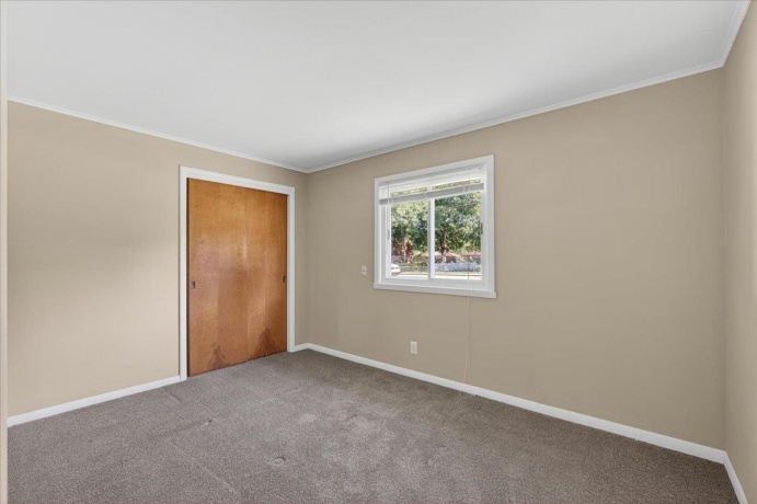 3735 Highcrest, ROCKFORD, Illinois 61107, 3 Bedrooms Bedrooms, ,1 BathroomBathrooms,House,For Sale,Highcrest,202603529