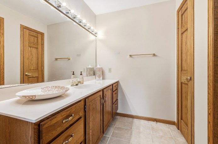 7 Seneca, GALENA, Illinois 61036, 4 Bedrooms Bedrooms, ,3 BathroomsBathrooms,House,For Sale,Seneca,202603530