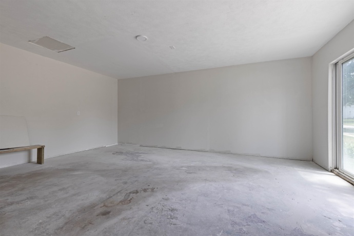135 8th, SOUTH BELOIT, Illinois 61080, ,2 Units,For Sale,8th,202603532