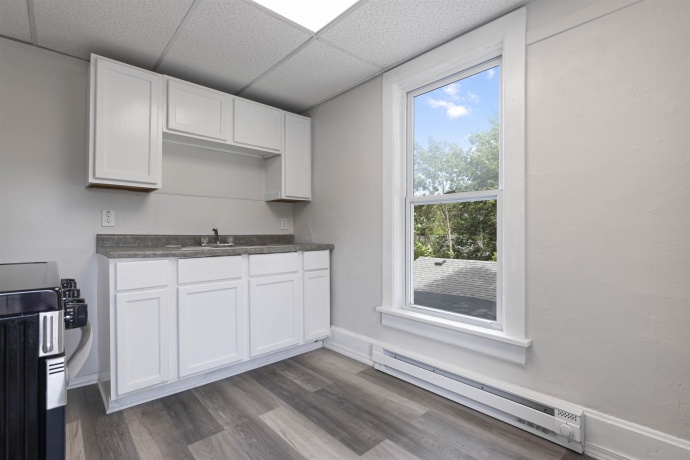 135 8th, SOUTH BELOIT, Illinois 61080, ,2 Units,For Sale,8th,202603532