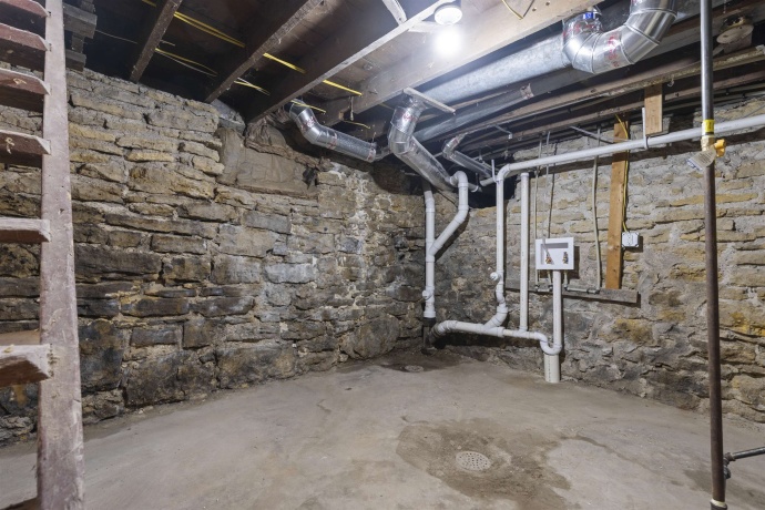 135 8th, SOUTH BELOIT, Illinois 61080, ,2 Units,For Sale,8th,202603532