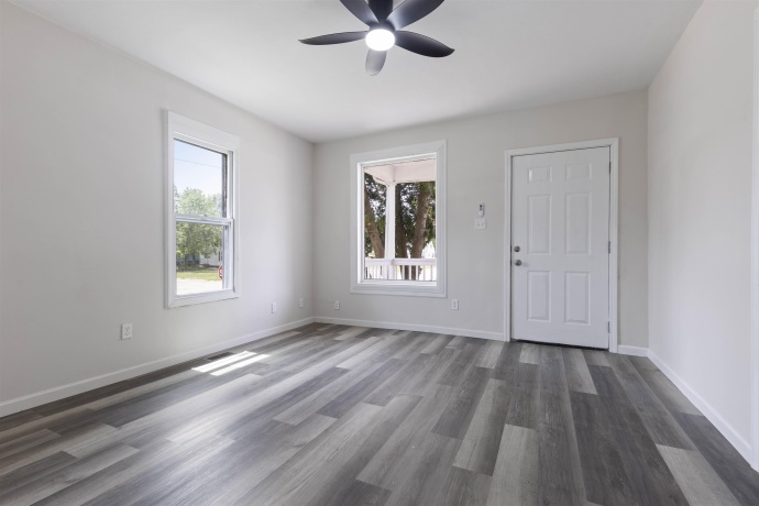135 8th, SOUTH BELOIT, Illinois 61080, ,2 Units,For Sale,8th,202603532