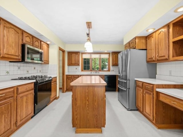 1633 Sauk, OREGON, Illinois 61061, 3 Bedrooms Bedrooms, ,2 BathroomsBathrooms,House,For Sale,Sauk,202603531