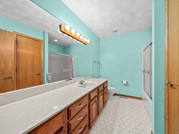 1633 Sauk, OREGON, Illinois 61061, 3 Bedrooms Bedrooms, ,2 BathroomsBathrooms,House,For Sale,Sauk,202603531