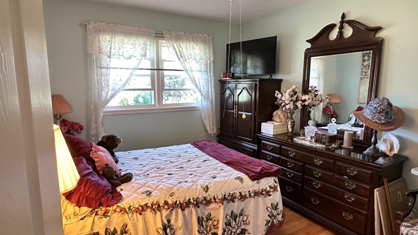 4612 Newcastle, ROCKFORD, Illinois 61108, 3 Bedrooms Bedrooms, ,1 BathroomBathrooms,House,For Sale,Newcastle,202603535