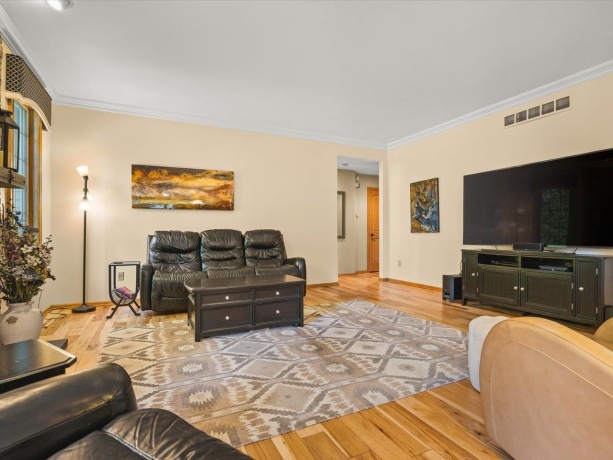 5980 HERITAGE, LOVES PARK, Illinois 61111, 2 Bedrooms Bedrooms, ,3 BathroomsBathrooms,Condominium,For Sale,HERITAGE,202603538