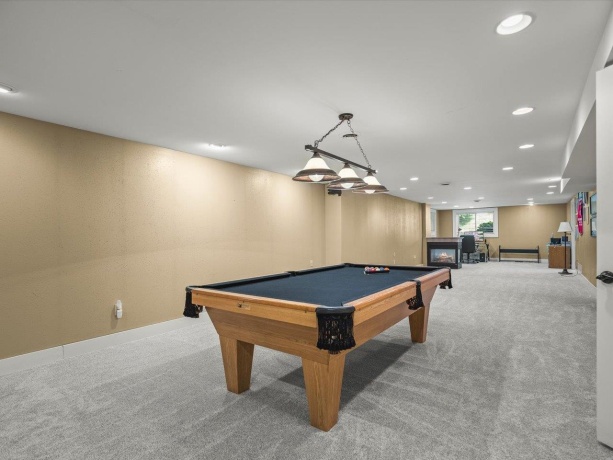 5980 HERITAGE, LOVES PARK, Illinois 61111, 2 Bedrooms Bedrooms, ,3 BathroomsBathrooms,Condominium,For Sale,HERITAGE,202603538