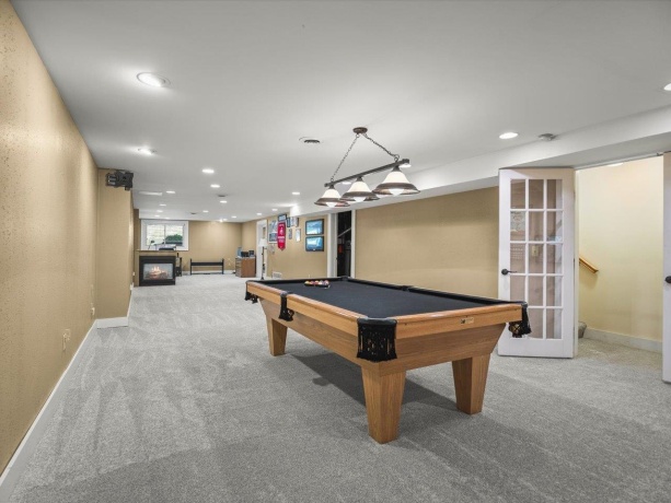 5980 HERITAGE, LOVES PARK, Illinois 61111, 2 Bedrooms Bedrooms, ,3 BathroomsBathrooms,Condominium,For Sale,HERITAGE,202603538