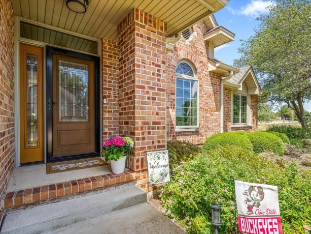 5980 HERITAGE, LOVES PARK, Illinois 61111, 2 Bedrooms Bedrooms, ,3 BathroomsBathrooms,Condominium,For Sale,HERITAGE,202603538