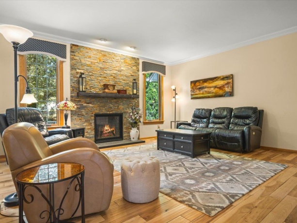 5980 HERITAGE, LOVES PARK, Illinois 61111, 2 Bedrooms Bedrooms, ,3 BathroomsBathrooms,Condominium,For Sale,HERITAGE,202603538