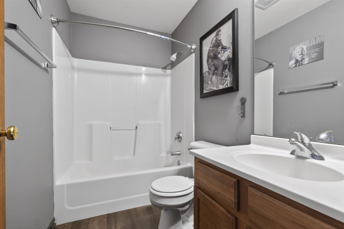 9127 LEICESTER, ROSCOE, Illinois 61073, 4 Bedrooms Bedrooms, ,2 BathroomsBathrooms,House,For Sale,LEICESTER,202603539