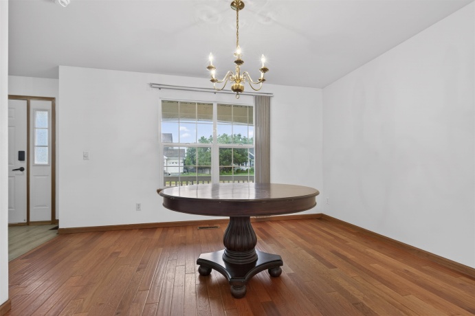 9127 LEICESTER, ROSCOE, Illinois 61073, 4 Bedrooms Bedrooms, ,2 BathroomsBathrooms,House,For Sale,LEICESTER,202603539