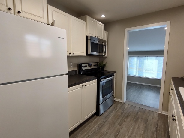 604 Frances, LOVES PARK, Illinois 61111, 3 Bedrooms Bedrooms, ,2 BathroomsBathrooms,House,For Sale,Frances,202603543