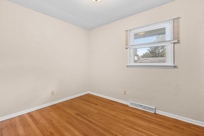 5008 CAROL, ROCKFORD, Illinois 61108, 3 Bedrooms Bedrooms, ,2 BathroomsBathrooms,House,For Sale,CAROL,202603544