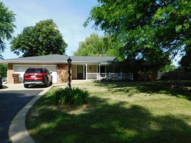 2829 Woodside, ROCKFORD, Illinois 61109, 3 Bedrooms Bedrooms, ,2 BathroomsBathrooms,House,For Sale,Woodside,202603545