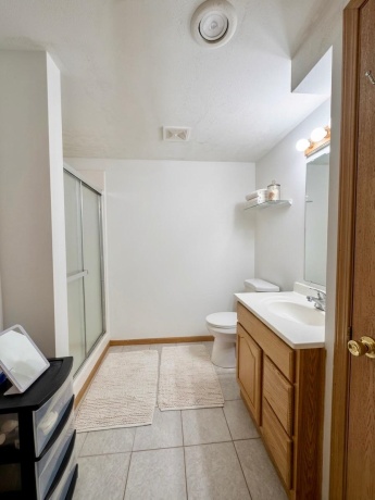 5540 Stockton, ROCKFORD, Illinois 61109, 5 Bedrooms Bedrooms, ,3 BathroomsBathrooms,House,For Sale,Stockton,202603550