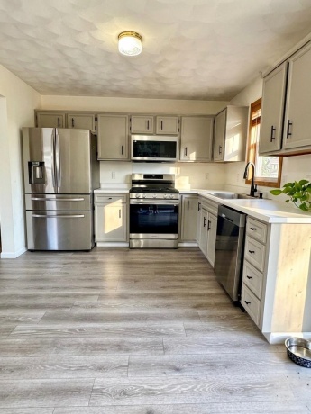 5540 Stockton, ROCKFORD, Illinois 61109, 5 Bedrooms Bedrooms, ,3 BathroomsBathrooms,House,For Sale,Stockton,202603550