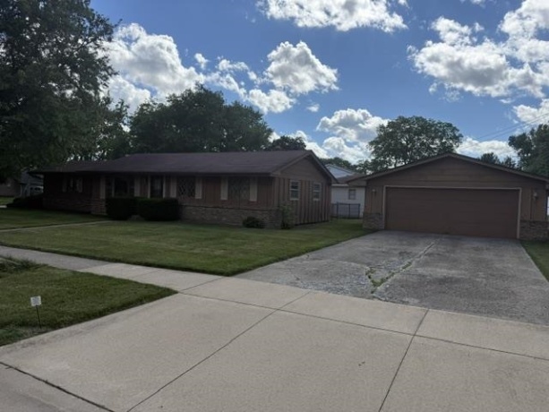 1007 Fieldcrest, ROCKFORD, Illinois 61108, 3 Bedrooms Bedrooms, ,1 BathroomBathrooms,House,For Sale,Fieldcrest,202603561