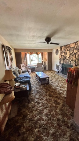 1007 Fieldcrest, ROCKFORD, Illinois 61108, 3 Bedrooms Bedrooms, ,1 BathroomBathrooms,House,For Sale,Fieldcrest,202603561