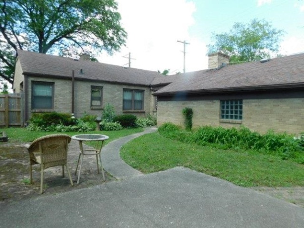 1421 Parkview, ROCKFORD, Illinois 61107, 3 Bedrooms Bedrooms, ,1 BathroomBathrooms,House,For Sale,Parkview,202603562