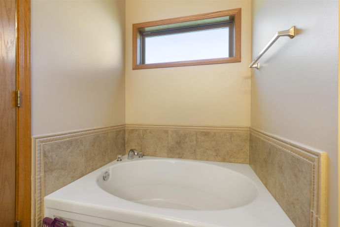 1512 Boulder Creek, ROCKFORD, Illinois 61108, 3 Bedrooms Bedrooms, ,2 BathroomsBathrooms,Condominium,For Sale,Boulder Creek,202603564