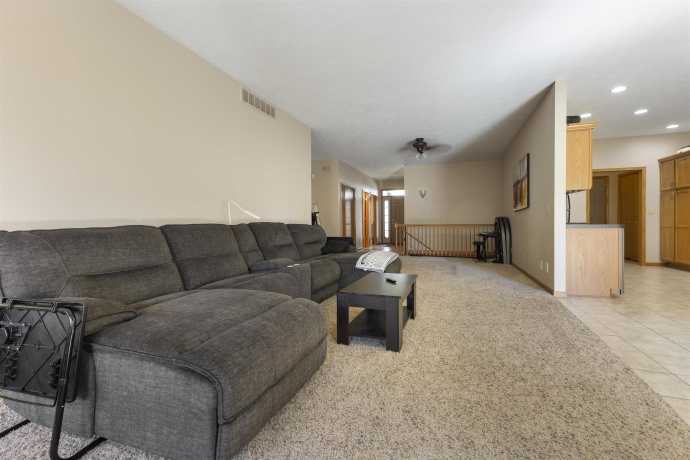 1512 Boulder Creek, ROCKFORD, Illinois 61108, 3 Bedrooms Bedrooms, ,2 BathroomsBathrooms,Condominium,For Sale,Boulder Creek,202603564