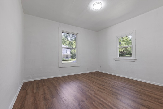 1029 Woodlawn, ROCKFORD, Illinois 61103, 3 Bedrooms Bedrooms, ,1 BathroomBathrooms,House,For Sale,Woodlawn,202603565
