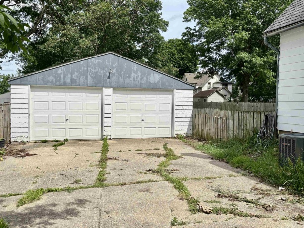 1114 Garfield, BELVIDERE, Illinois 61008, 4 Bedrooms Bedrooms, ,1 BathroomBathrooms,House,For Sale,Garfield,202603566
