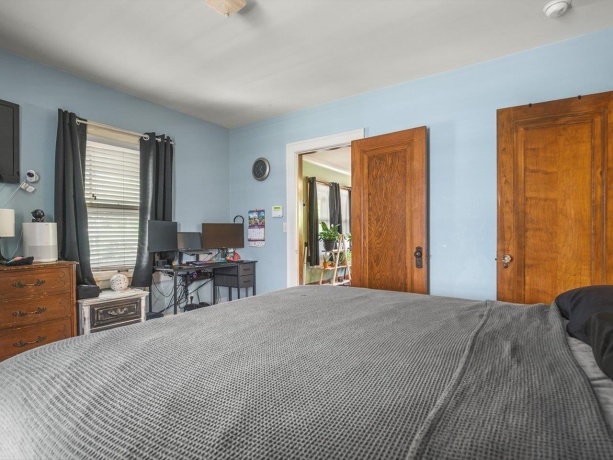 238 Guard, ROCKFORD, Illinois 61103, 2 Bedrooms Bedrooms, ,1 BathroomBathrooms,House,For Sale,Guard,202603567
