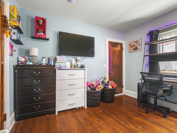 238 Guard, ROCKFORD, Illinois 61103, 2 Bedrooms Bedrooms, ,1 BathroomBathrooms,House,For Sale,Guard,202603567