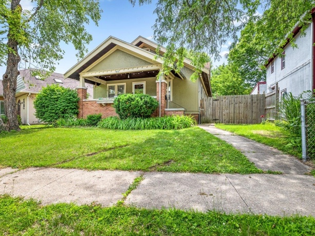 238 Guard, ROCKFORD, Illinois 61103, 2 Bedrooms Bedrooms, ,1 BathroomBathrooms,House,For Sale,Guard,202603567