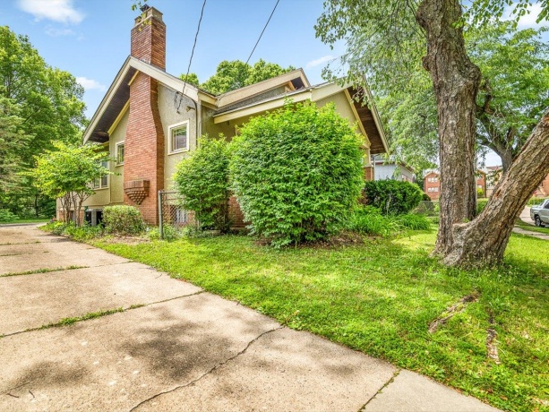 238 Guard, ROCKFORD, Illinois 61103, 2 Bedrooms Bedrooms, ,1 BathroomBathrooms,House,For Sale,Guard,202603567