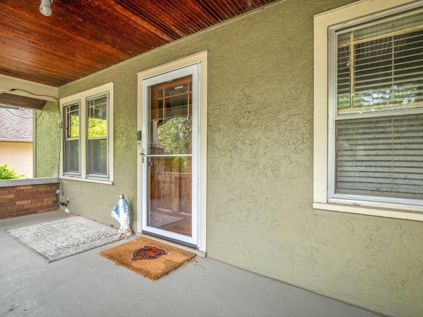 238 Guard, ROCKFORD, Illinois 61103, 2 Bedrooms Bedrooms, ,1 BathroomBathrooms,House,For Sale,Guard,202603567