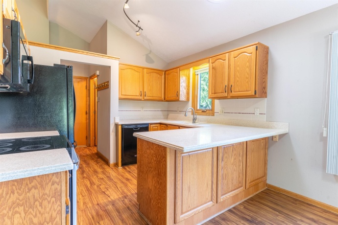 6320 Old Hunters, ROCKFORD, Illinois 61114, 3 Bedrooms Bedrooms, ,3 BathroomsBathrooms,Condominium,For Sale,Old Hunters,202603366