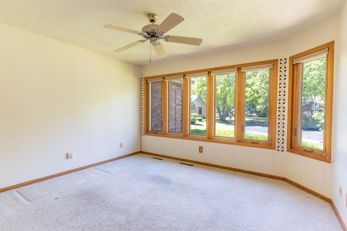 6320 Old Hunters, ROCKFORD, Illinois 61114, 3 Bedrooms Bedrooms, ,3 BathroomsBathrooms,Condominium,For Sale,Old Hunters,202603366