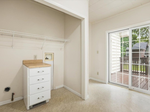 254 River, LOVES PARK, Illinois 61111, 3 Bedrooms Bedrooms, ,2 BathroomsBathrooms,House,For Sale,River,202603299