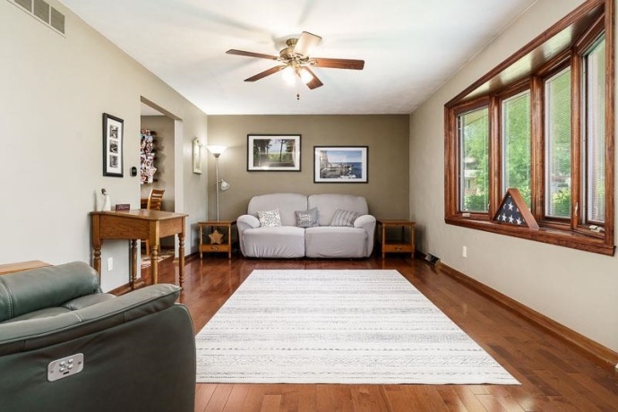 158 Quantico, ROCKTON, Illinois 61072, 4 Bedrooms Bedrooms, ,3 BathroomsBathrooms,House,For Sale,Quantico,202603571